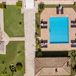 Amalthia Villa Mouzákion