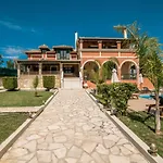 Amalthia Villa
